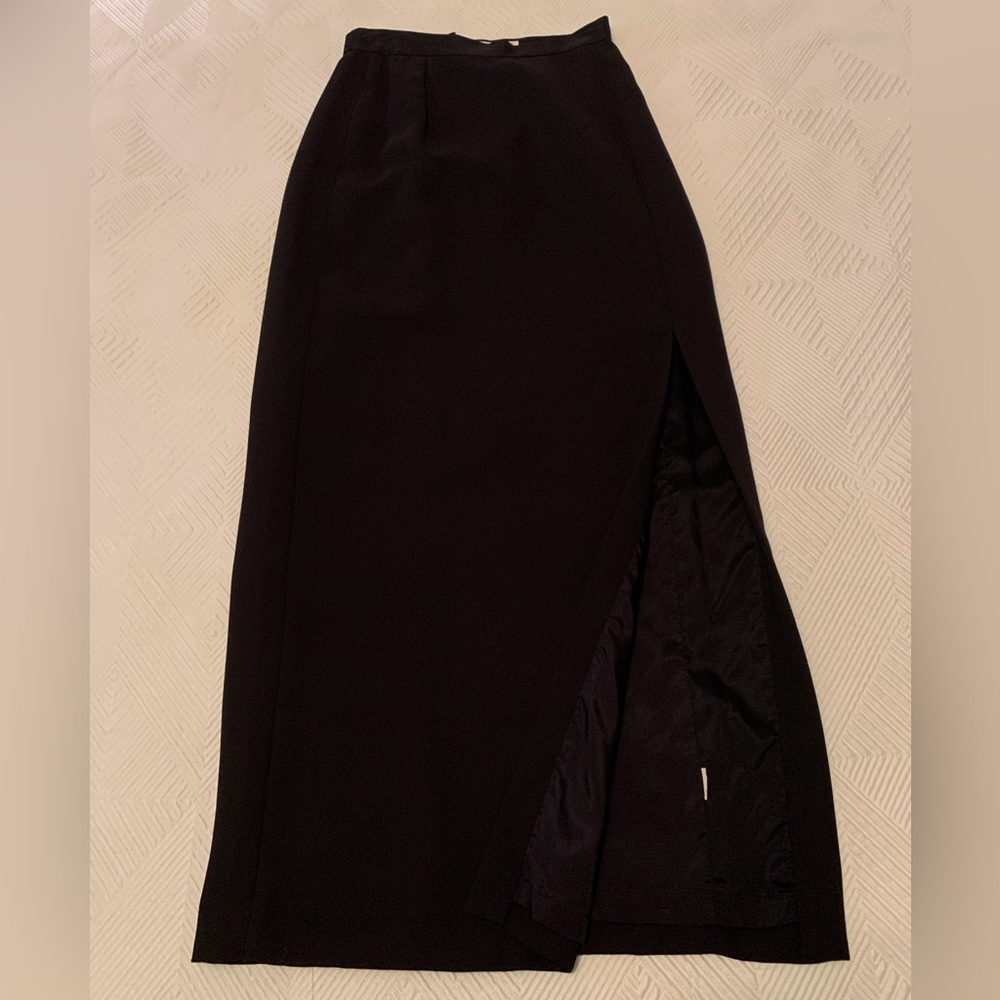 Women’s designer black ankle skirt with half side slit Size 10